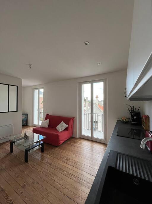 Apartment With Balcony Near Disneyland. Esbly Buitenkant foto